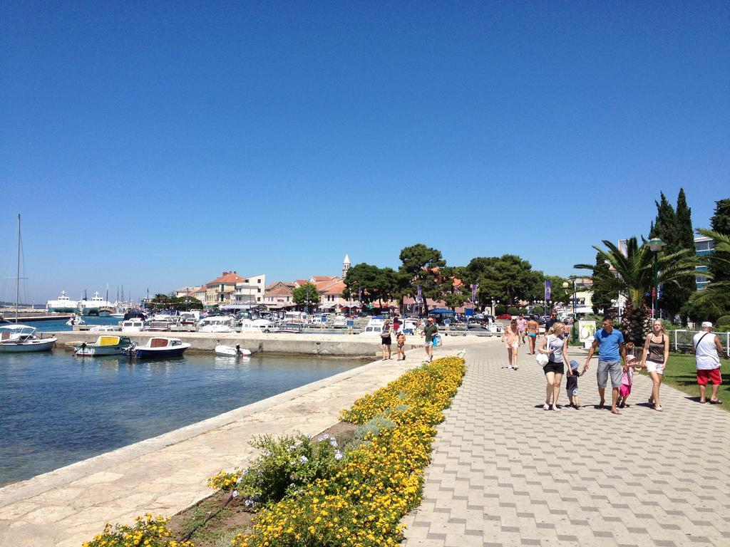 Apartments Blandona Biograd Na Moru Exterior foto