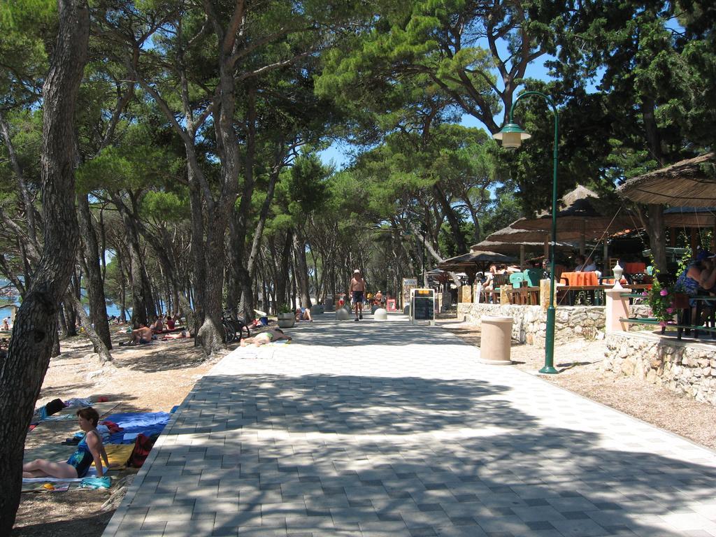 Apartments Blandona Biograd Na Moru Exterior foto