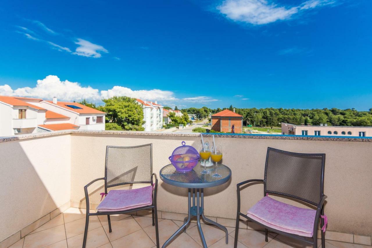 Apartments Blandona Biograd Na Moru Exterior foto